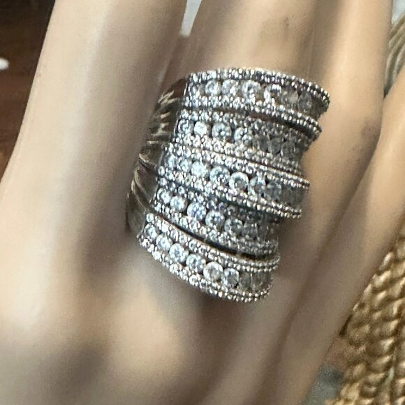 JtV 12 Row Vintage Knuckle to Knuckle Faux Diamond Ring in .925 Silver sz7 - Picture 7 of 8
